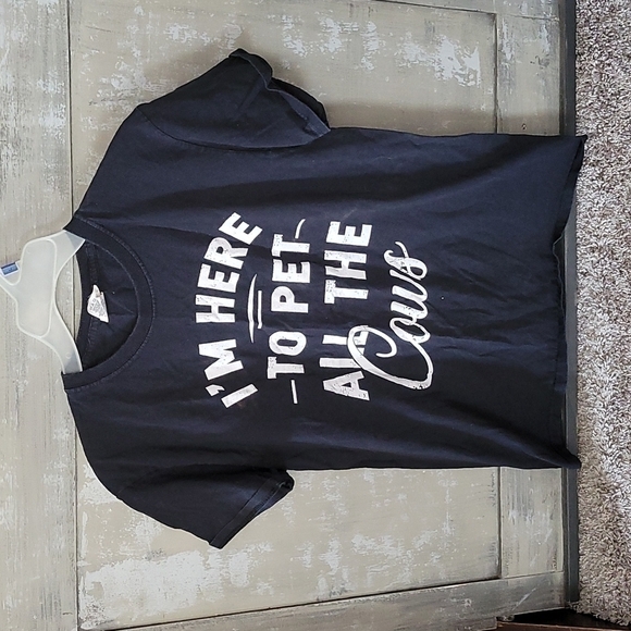 Graphic T Shirt Size Small EUC - Picture 1 of 2